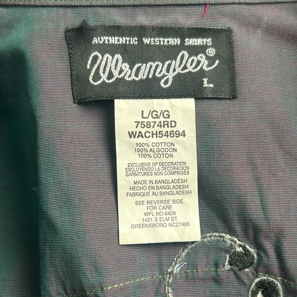 Wrangler Men's Casual Button Down Shirt - Deep Teal with Black Embroidery 0136 - Picture 2 of 6